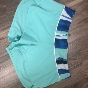 Lululemon athletic shorts size 4